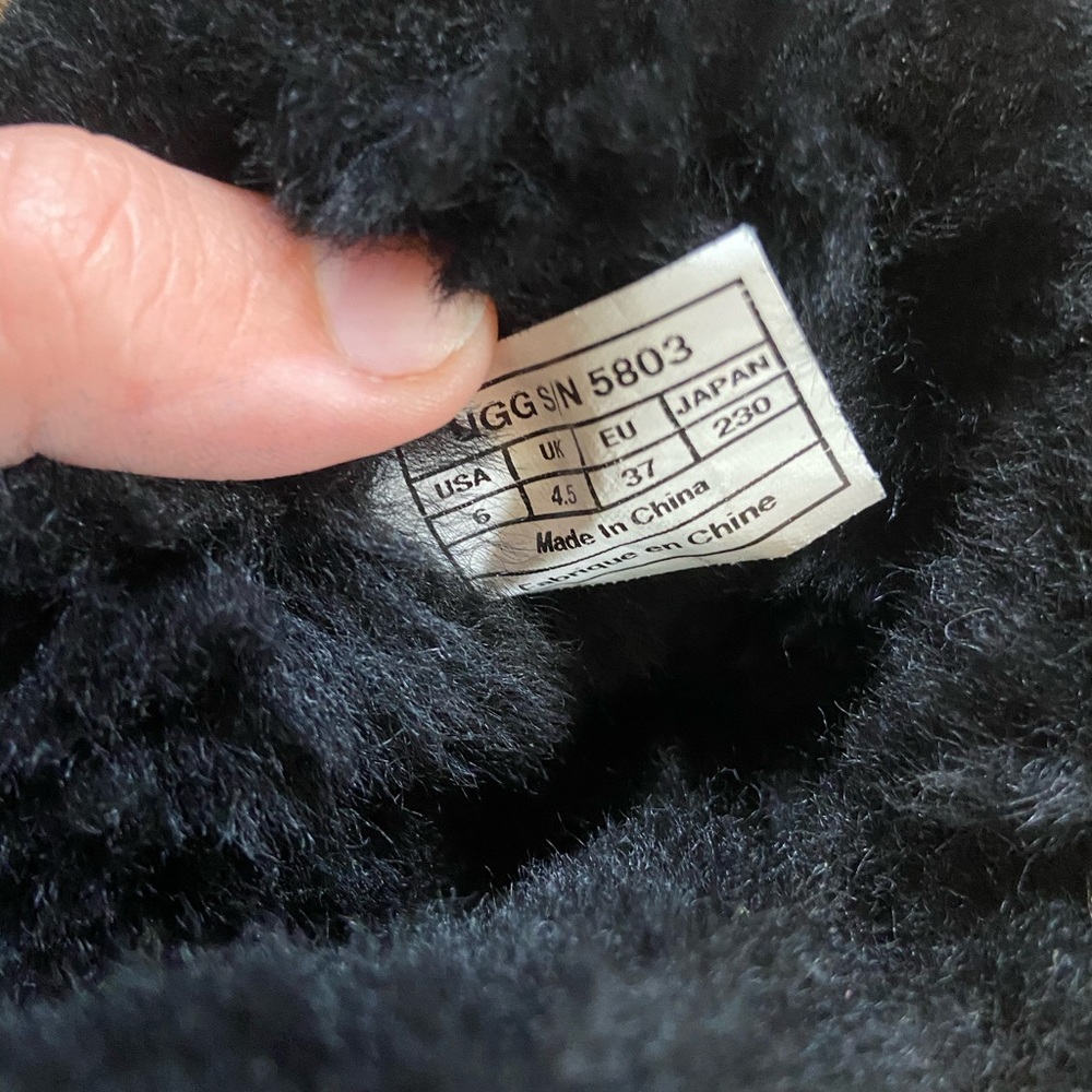 Uggs Bailey Button Boot - image 6